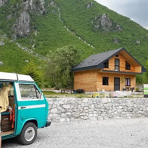 Ferma E Bleteve Stomici Gasthof